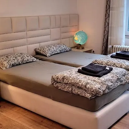 Schoene Wohnung Am Georgenberg Reutlingen Extérieur photo